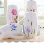 Caneca grande de porcelana fina